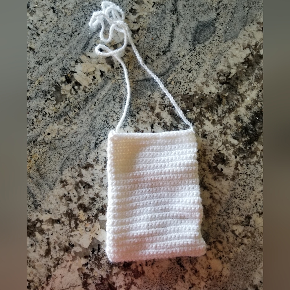 Crochet cross body phone purse